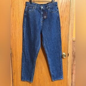 GAP NWT sz 12/31 T‎ high rise slim hip tapered leg mom Jean